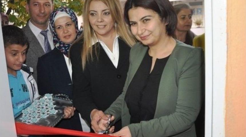 Kiraz&rsquo;da Engelsiz Umutlar Derneği A&ccedil;ıldı