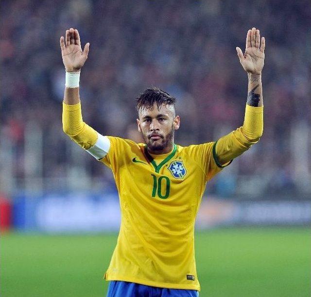 T&uuml;rk Taraftarların Neymar Sevgisi 1