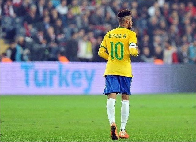 T&uuml;rk Taraftarların Neymar Sevgisi 2