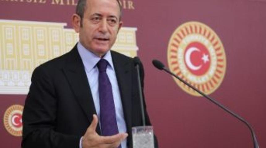 Hamza&ccedil;ebi: &ldquo;dersim&rsquo;de Bir Acı Yaşanmıştır, Bunu Da G&ouml;relim&rdquo;