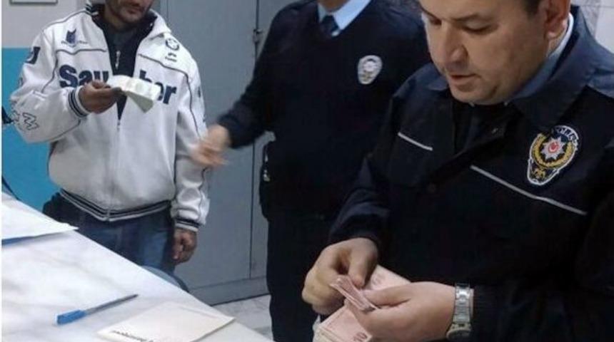 Ayakkabı Boyacısından İnsanlık Dersi