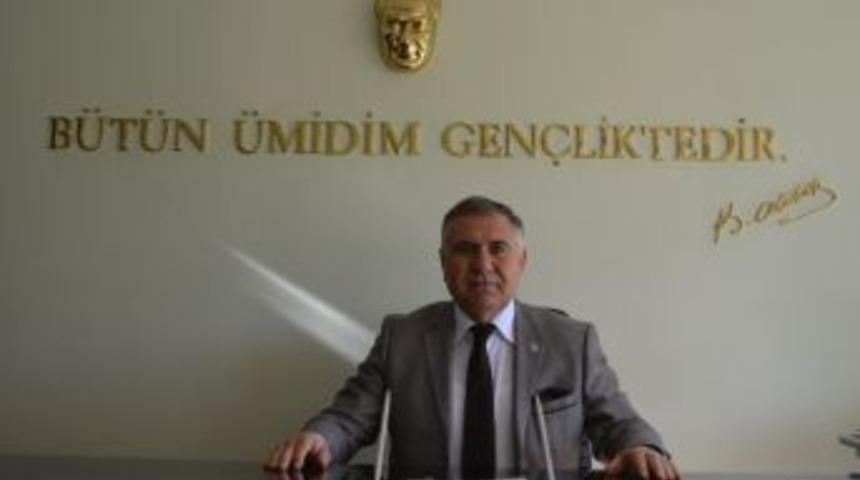 Karateciler Milli Takım Se&ccedil;melerine Katılıyor