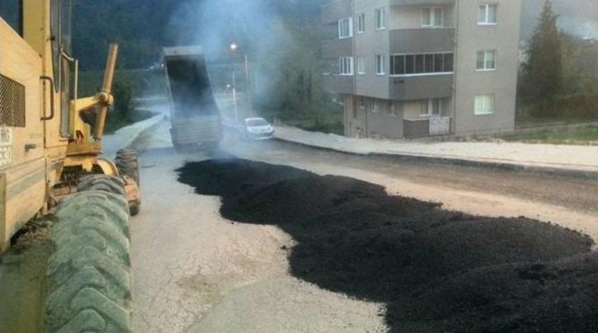 Ulus&rsquo;ta Yol &Ccedil;alışmaları S&uuml;r&uuml;yor