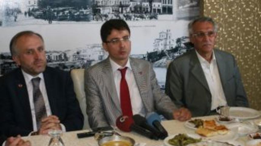 Sp Trabzon İl Başkanı Sel&ccedil;uk &Ouml;zderya Basınla Kahvaltıda Buluştu