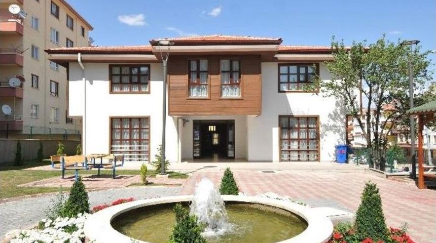 T&uuml;rkiye&rsquo;nin Parlayan Yıldızı Ke&ccedil;i&ouml;ren