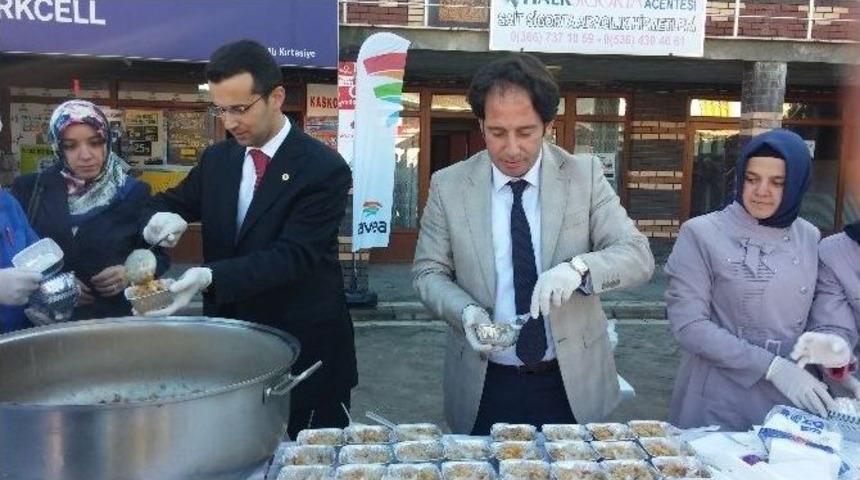 Ağlı&rsquo;da Aşure G&uuml;n&uuml; Etkinliği D&uuml;zenledi