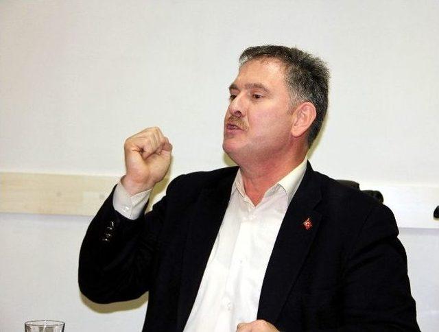 Ak Parti İl Ve Merkez İl&ccedil;e Başkanı Gazetecilerle Bir Araya Geldi 1