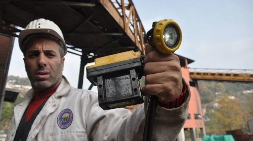 (&ouml;zel Haber) Başbakanın S&ouml;ylediği &Ccedil;ipler Madencilerin Lambasında