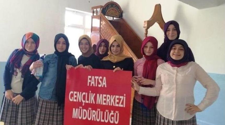Gen&ccedil;ler Temizlik İ&ccedil;in Seferber Oldu