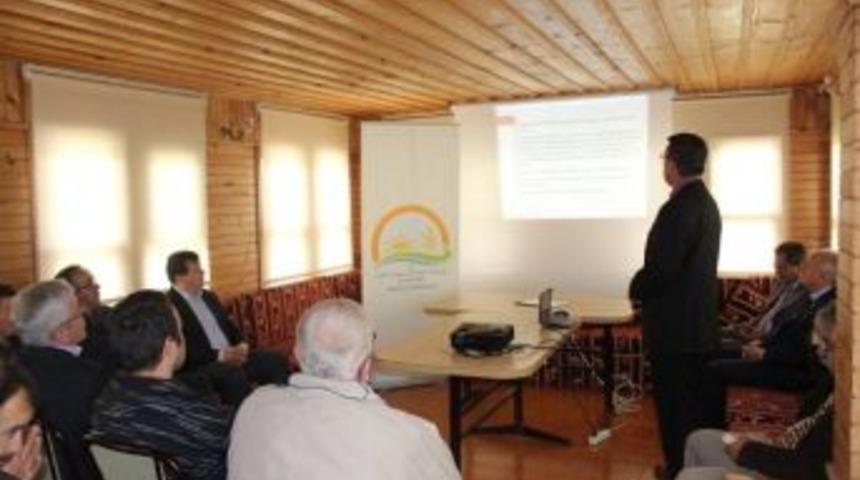 Kozcağızlı &Ccedil;ift&ccedil;ilere Y&uuml;zde 50 Hibe Desteği Anlatıldı