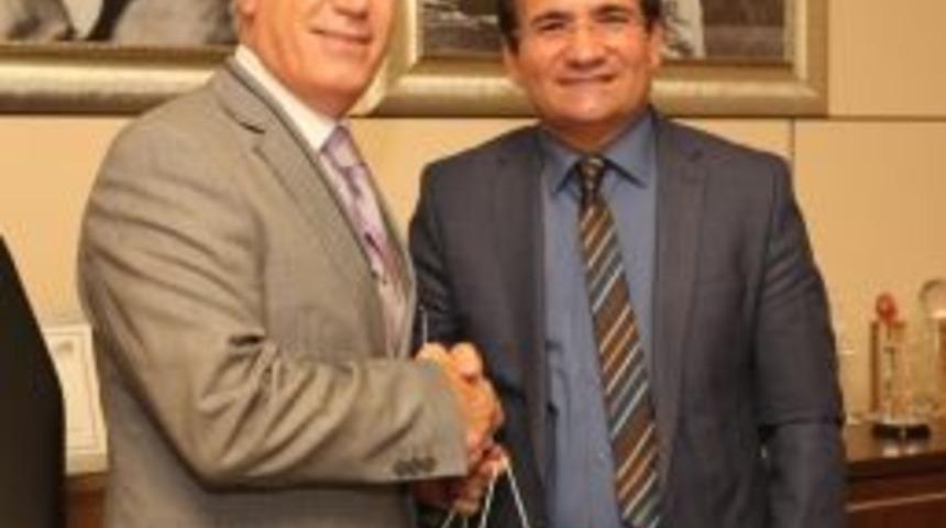 Yavru Vatandan Başkan Bozbey&rsquo;e Ziyaret