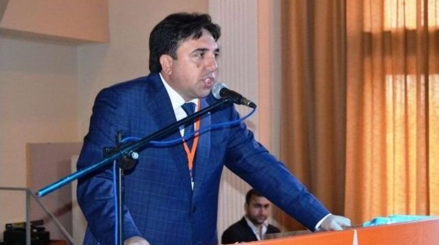 Ayvalık Ak Parti&rsquo;de Kayaalp G&uuml;ven Tazeledi