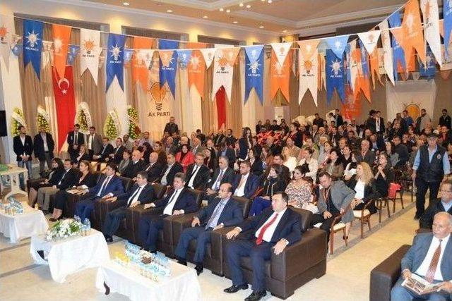 Ayvalık Ak Parti&rsquo;de Kayaalp G&uuml;ven Tazeledi 1