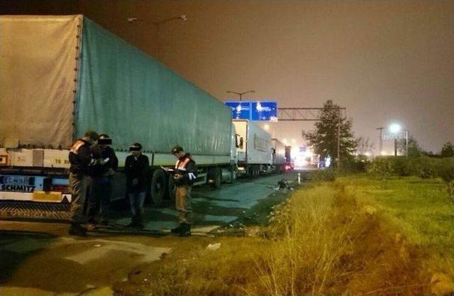 Jandarmadan Ka&ccedil;ak G&ouml;&ccedil;men Operasyonları 1