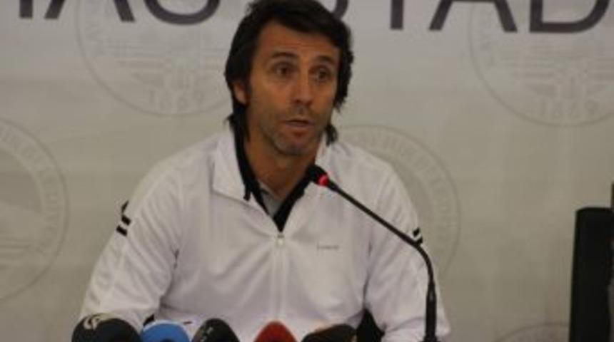 B&uuml;lent Korkmaz&rsquo;dan Jaap Uılenberg&rsquo;e Eleştiri