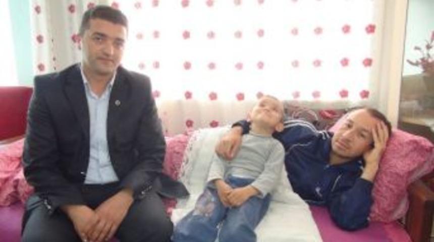 Motosikletin &Ccedil;arptığı &Ouml;ğretmen &Ouml;l&uuml;mden D&ouml;nd&uuml;