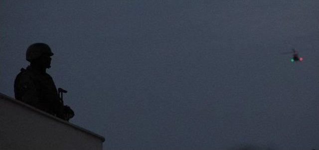 İlçeye 600 Polisle Uyuşturucu Operasyonu 1