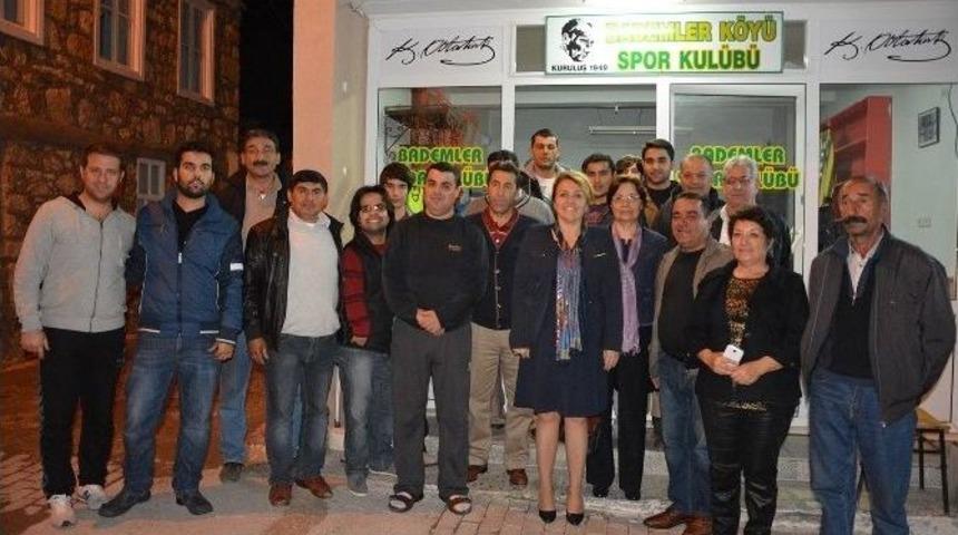 Uyar&rsquo;dan, Bademler Spor Kul&uuml;b&uuml;&rsquo;ne Tam Destek