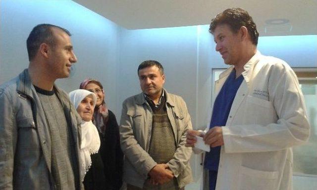 (&ouml;zel Haber) Radyo Programı Hayatını Kurtardı 1