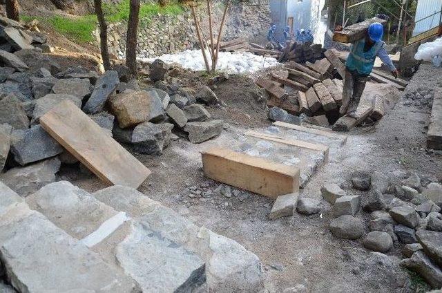 Osmancık Kalesi&rsquo;nde Restorasyon &Ccedil;alışmaları Başladı 1