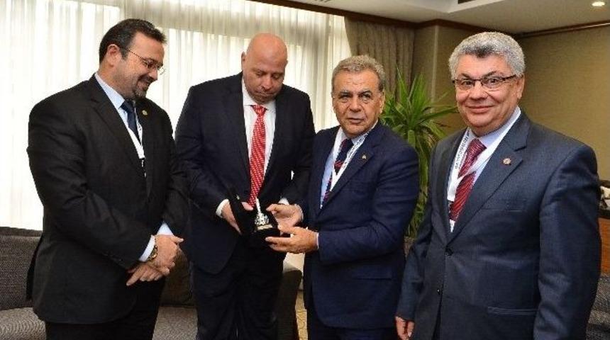 İzmir&rsquo;de &ldquo;akdeniz Kardeşliği&rdquo;