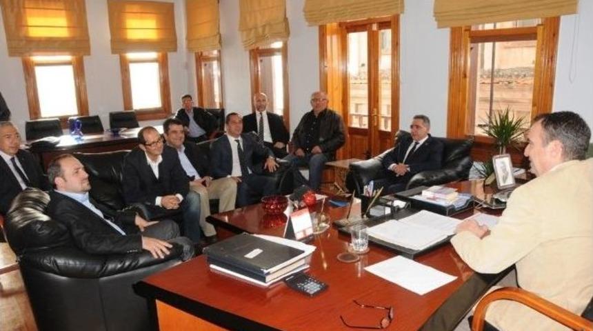 Ayvalık&rsquo;ta Kruvaz&ouml;r Turizmi Heyecanı