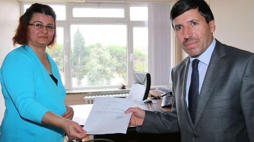 Ahmet G&ouml;kmen Mazbatasını Aldı