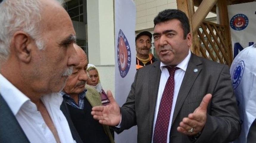 T&uuml;rk Sağlık Sen Hastanede Aşure Dağıttı