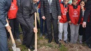 Vali Orhan Düzgün: