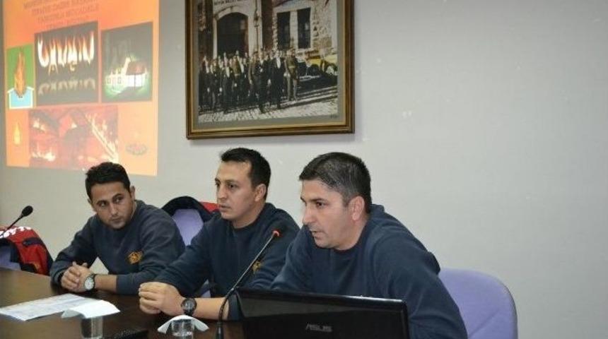 Kula İl&ccedil;e Emniyet Personeline Yangın S&ouml;nd&uuml;rme Eğitimi