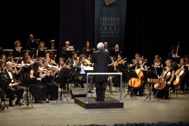 Eleni Karaindrou&rsquo;dan Eskişehir&rsquo;de Muhteşem Konser 1