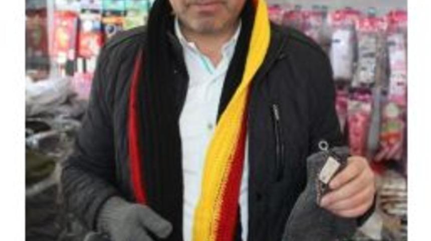 Kışlık Kıyafetler Satışta