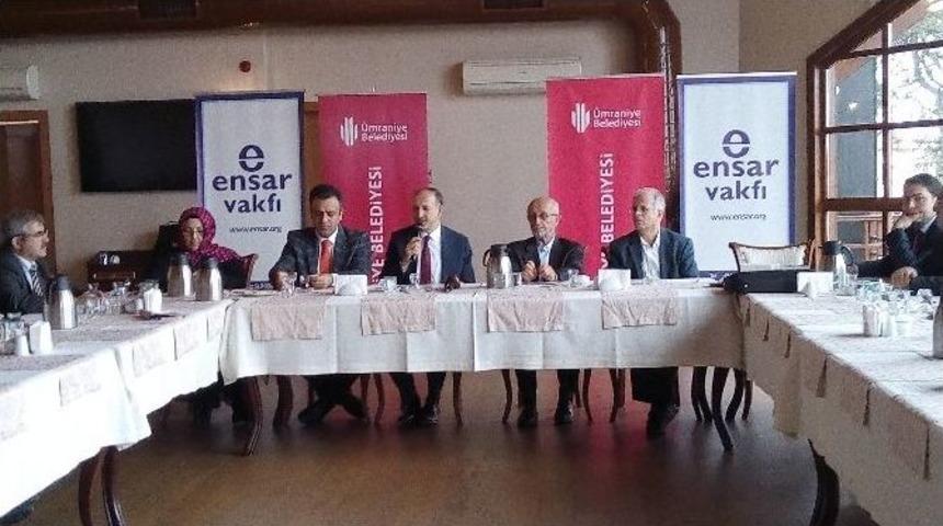 Yılın Kitabı Se&ccedil;ilen Te&rsquo;vilat&uuml;&rsquo;l Kur&rsquo;an, T&uuml;rk&ccedil;e&rsquo;ye &Ccedil;eviriliyor