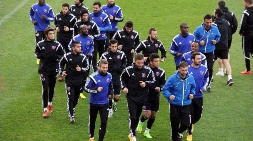 Karab&uuml;kspor&rsquo;da Gen&ccedil;lerbirliği Hazırlıkları
