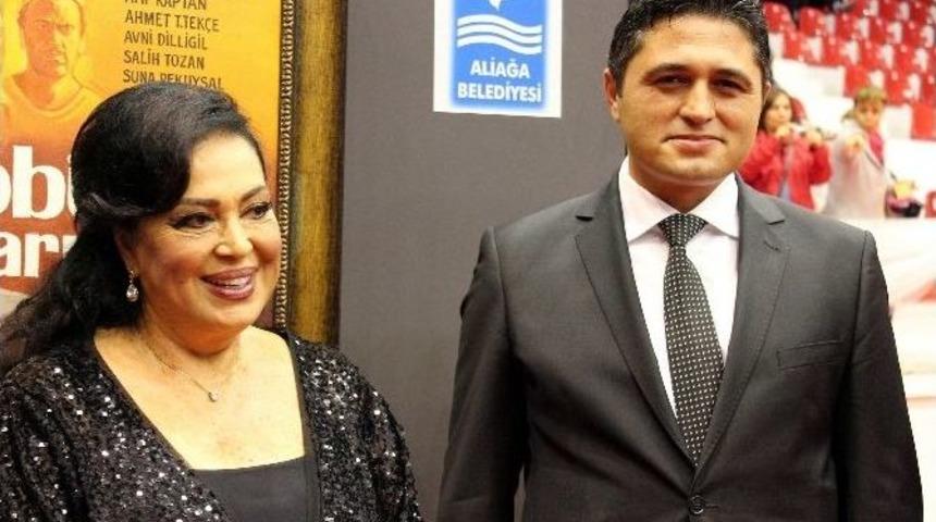 T&uuml;rkan Şoray&rsquo;dan 100. Yıl Dansı