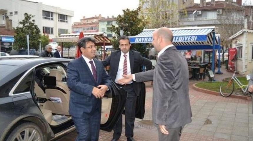 İstanbul K&uuml;&ccedil;&uuml;k&ccedil;ekmece Belediye Başkanı Karadeniz, Hayrabolu Belediye Başkanı Altayoğlu&rsquo;nu Ziyaret Etti