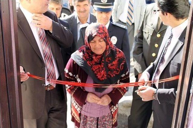 Saraykent Sydv İhtiya&ccedil; Sahibi Ailenin Evini Tamir Ettirdi 1