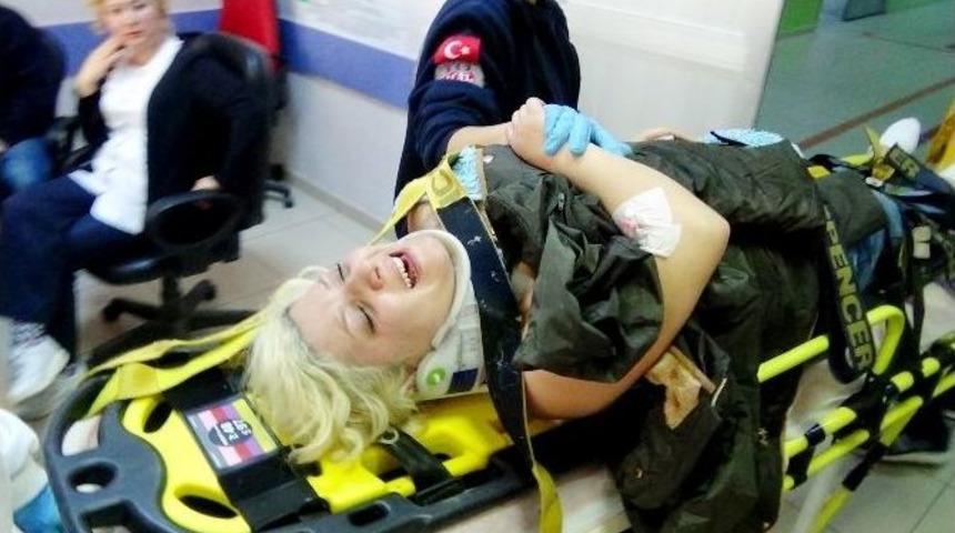 (&ouml;zel Haber) Ka&ccedil;ırdığı Eski Karısını Otomobilden Attı