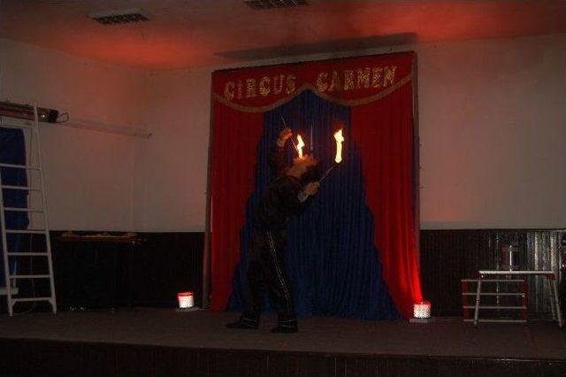 Lapseki’de Çocukların Sirk Heyecanı 2