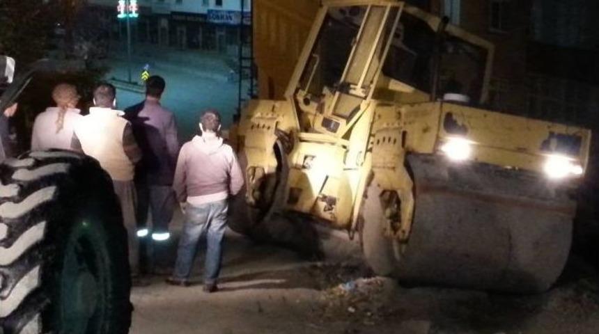 Silindir Aracının Yan Yatması Korkuya Neden Oldu