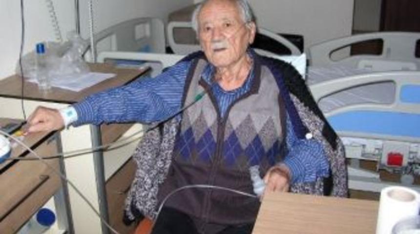 Eski &Ccedil;ubuk Belediye Başkanı Veli Neşeli Hayatını Kaybetti