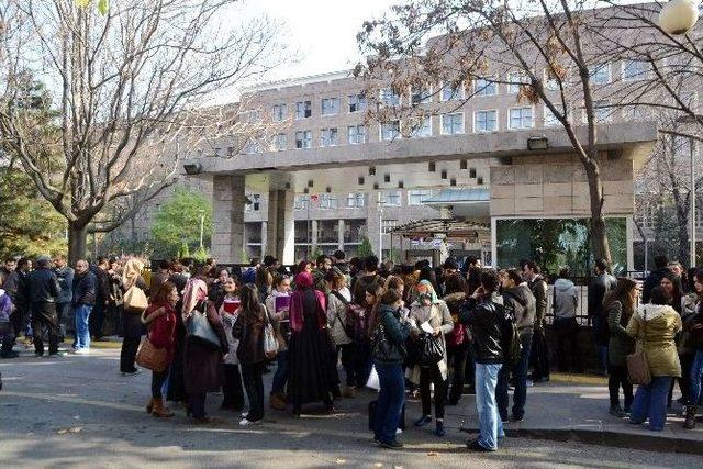 Ankara Üniversitesi’nde Çıkan Olaylar Nedeniyle Eğitime 3 Gün Ara Verildi