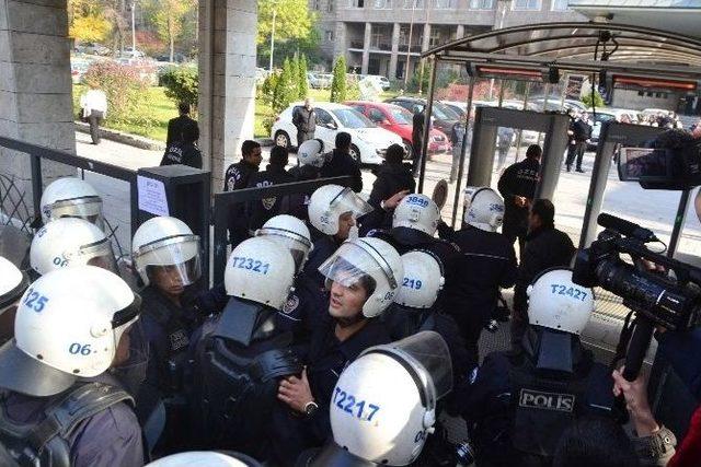 Ankara Üniversitesi’nde Çıkan Olaylar Nedeniyle Eğitime 3 Gün Ara Verildi