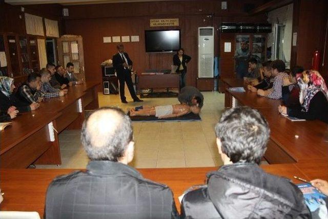 Sanayi Kuruluşlarına İlk Yardım Kursu 2