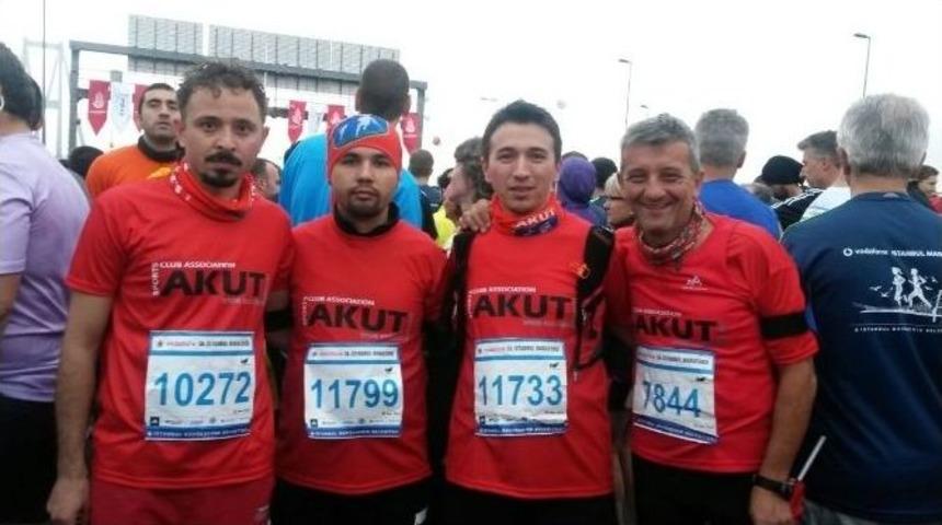 İstanbul Maratonuna Eskişehir Akut G&ouml;n&uuml;ll&uuml;leri De Katıldı
