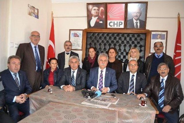 Chp’den Zade Caminde Kürsü Kurulmasına Tepki