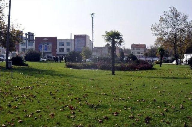 Yalovalı &Ccedil;evrecilerden K&ouml;pr&uuml;l&uuml; Kavşak Eylemi 2