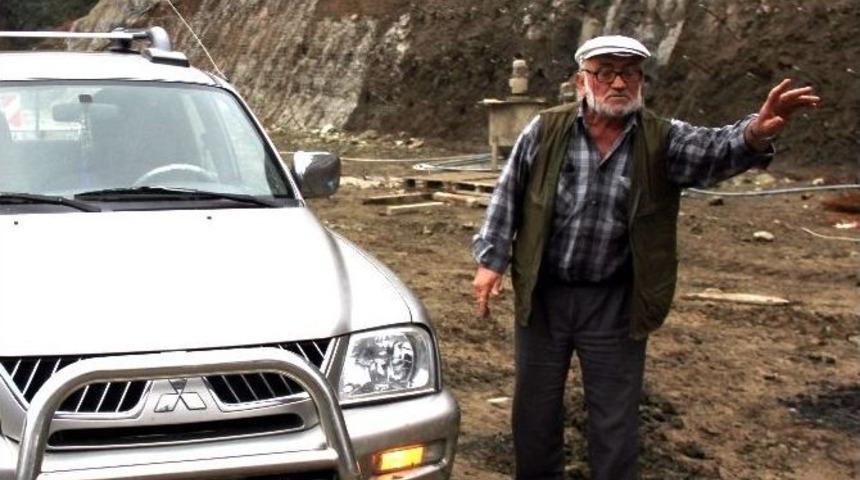 Rizeli Kadınlardan İlgin&ccedil; Yol Kapatma Eylemi