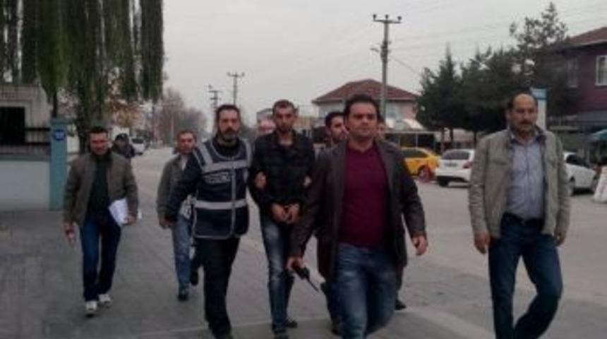 Gasp Ettiği Ara&ccedil;la D&uuml;zce&rsquo;yi Birbirine Katan Şahıs Adliyede