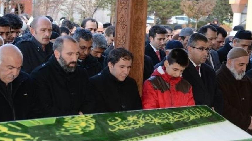 Dumlu Ailesinin Acı G&uuml;n&uuml;